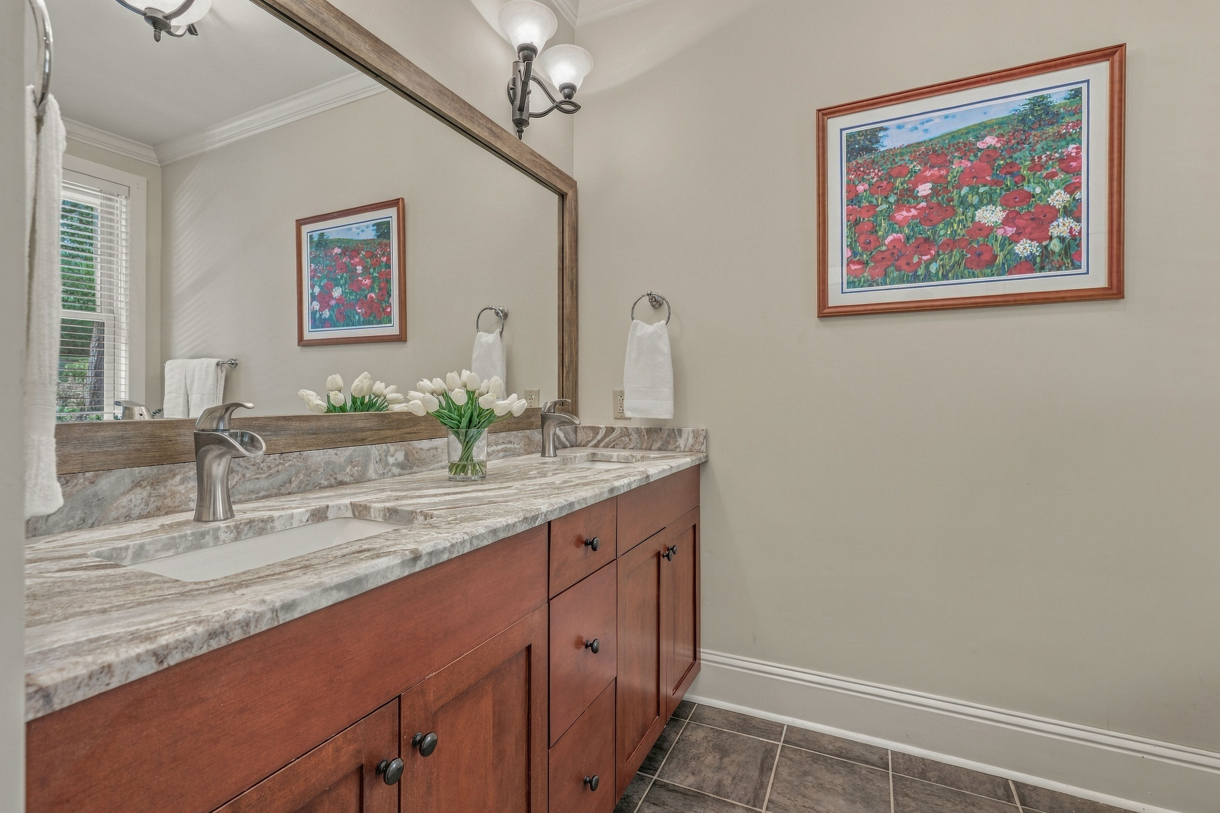 1040A Tailwater image 17